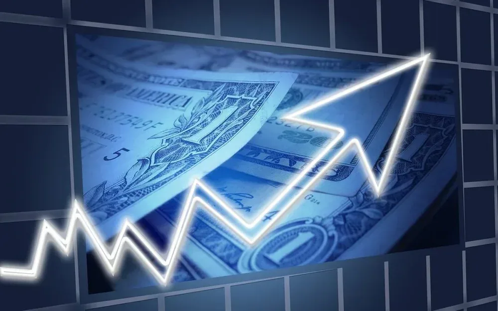 Market UP, Economy DOWN – How come?
