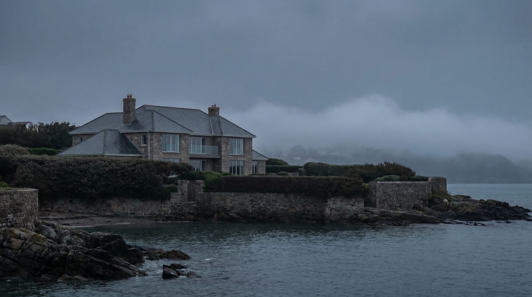 Open-market granite residence by the sea — Guernsey