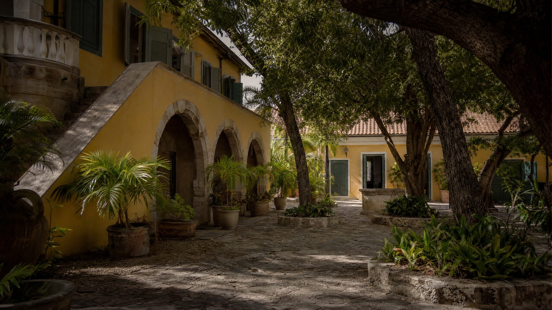 Historic Willemstad courtyard with Dutch Caribbean architecture